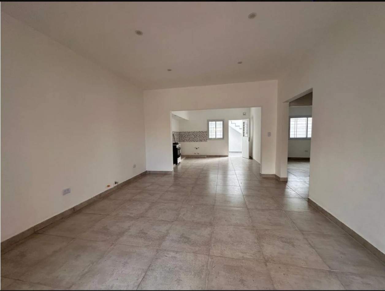Casa 3 ambientes - Ituzaingo Sur