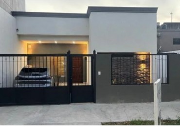 Casa 3 ambientes - Ituzaingo Sur